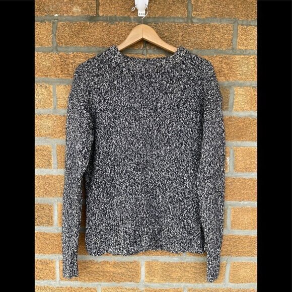 Aritzia Community Wool Blend  Sweater medium - Picture 1 of 7